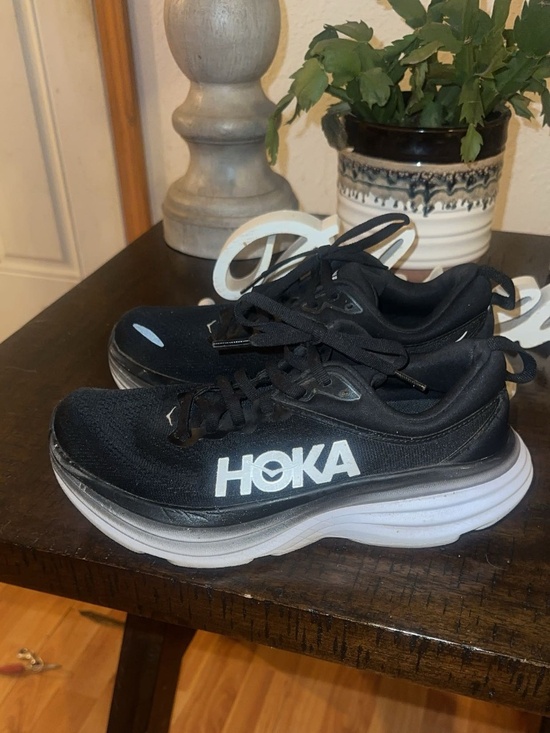 Hoka Shoes - Women’s Hoka Bondi 8